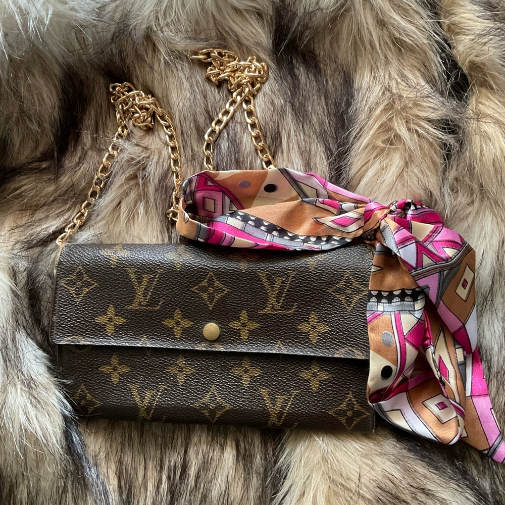 Louis Vuitton Luxury Brown Designer Chain Bag